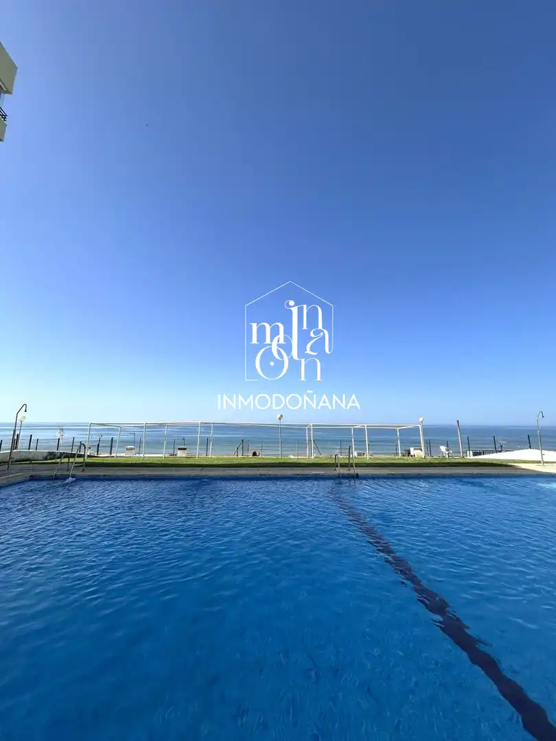 Piscina de Piso en venta en Almonte con Terraza y Piscina comunitaria