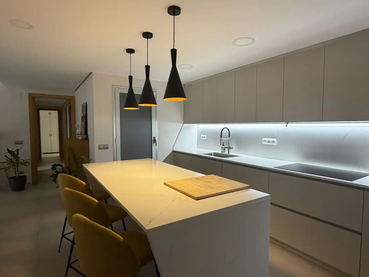 Kitchen of Flat for sale in Tarragona  with Air Conditioner, Heating and Balcony