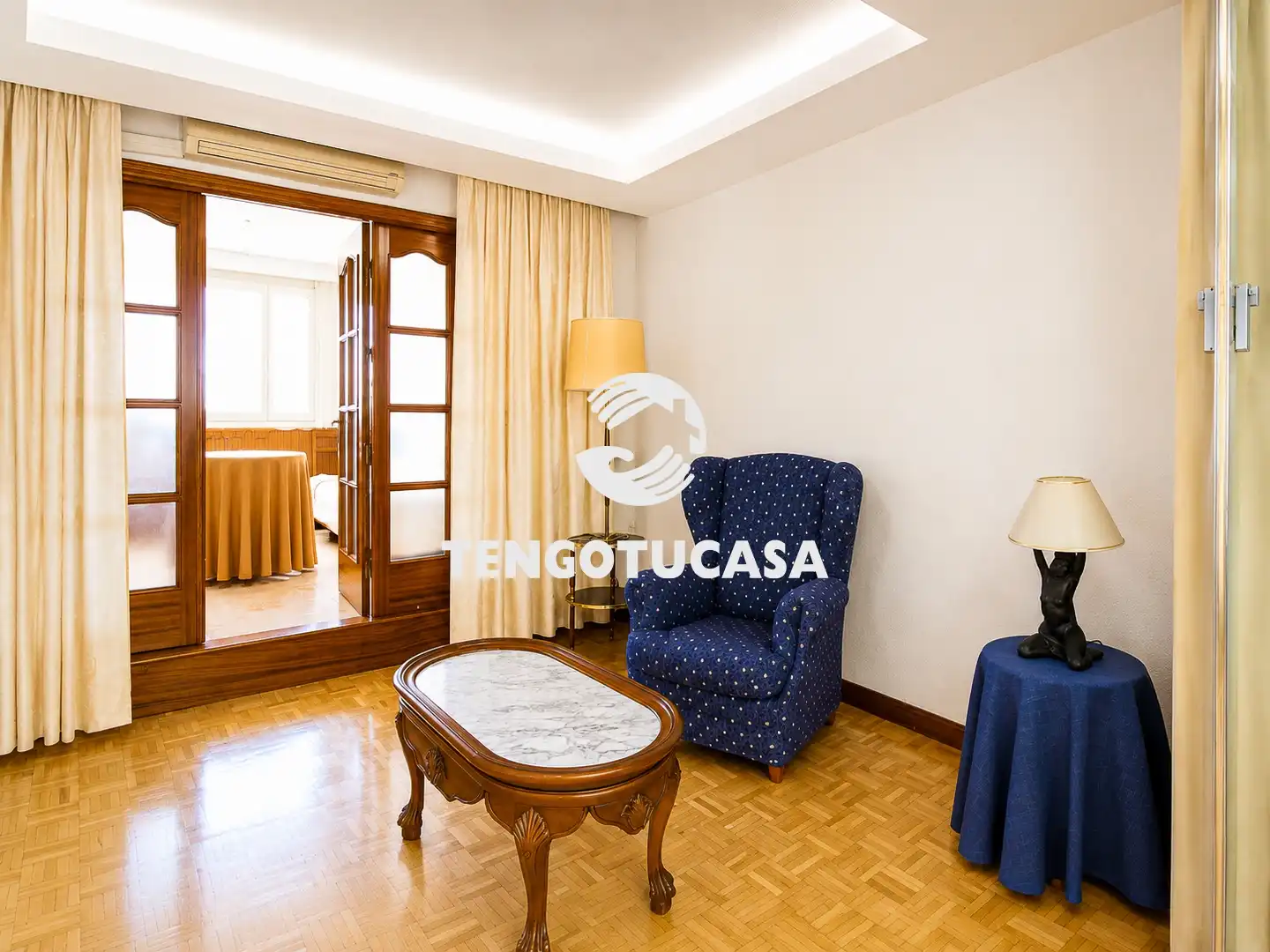 Sala d'estar de Àtic en venda en Madrid amb Moblat