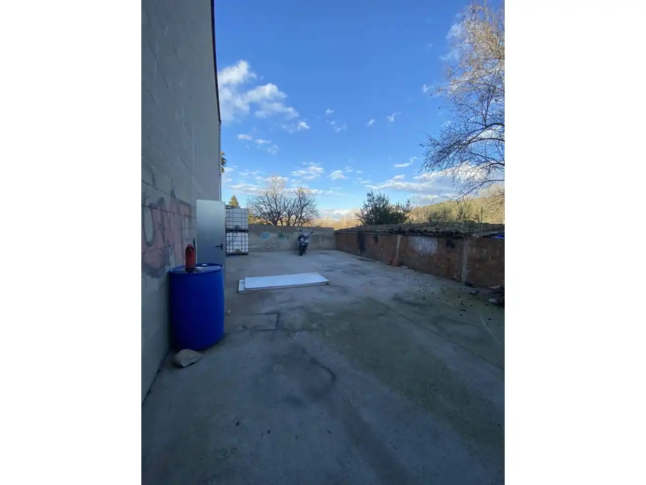Nave industrial en venta en Sarrià de Ter