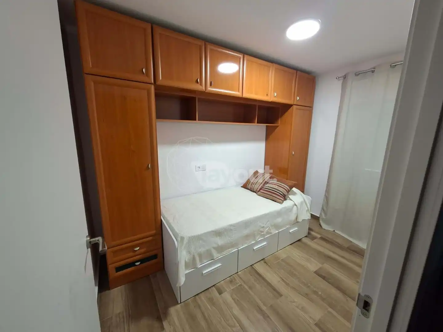 Schlafzimmer von Wohnung zur Miete in Plasencia mit Klimaanlage und Terrasse