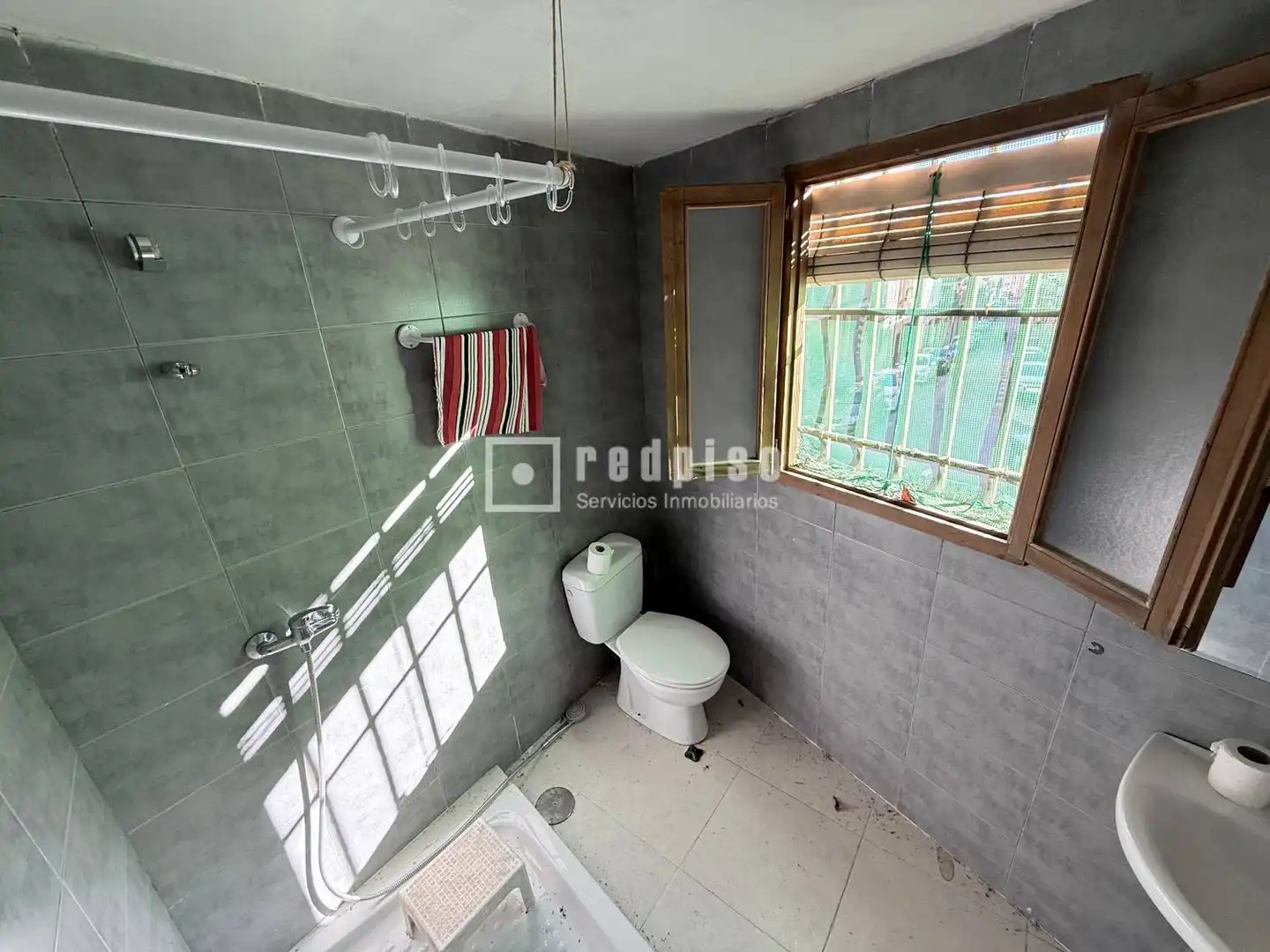 Bany de Casa o xalet en venda en Madrid