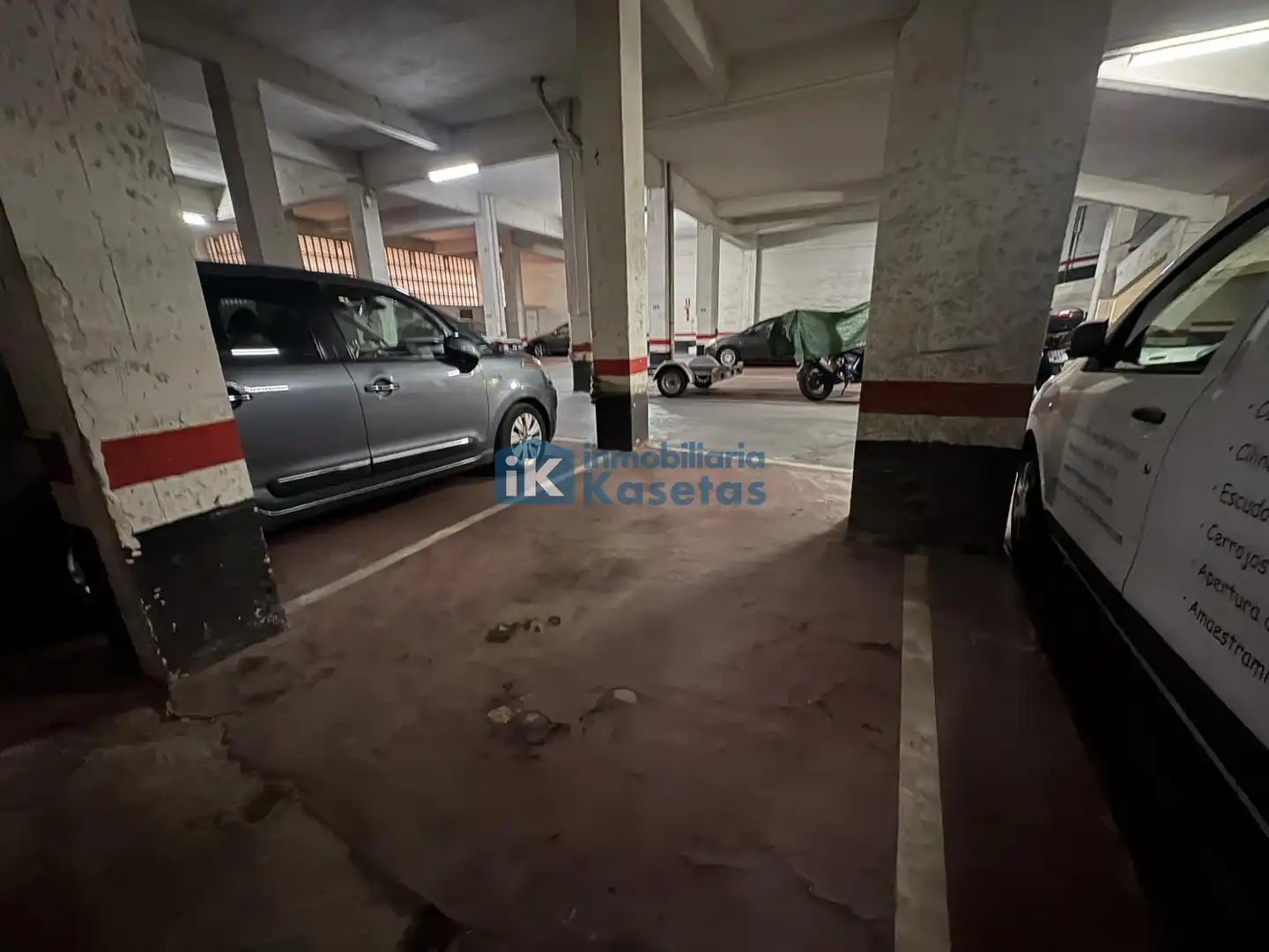Parkplatz von Garage zum Verkauf in Basauri 