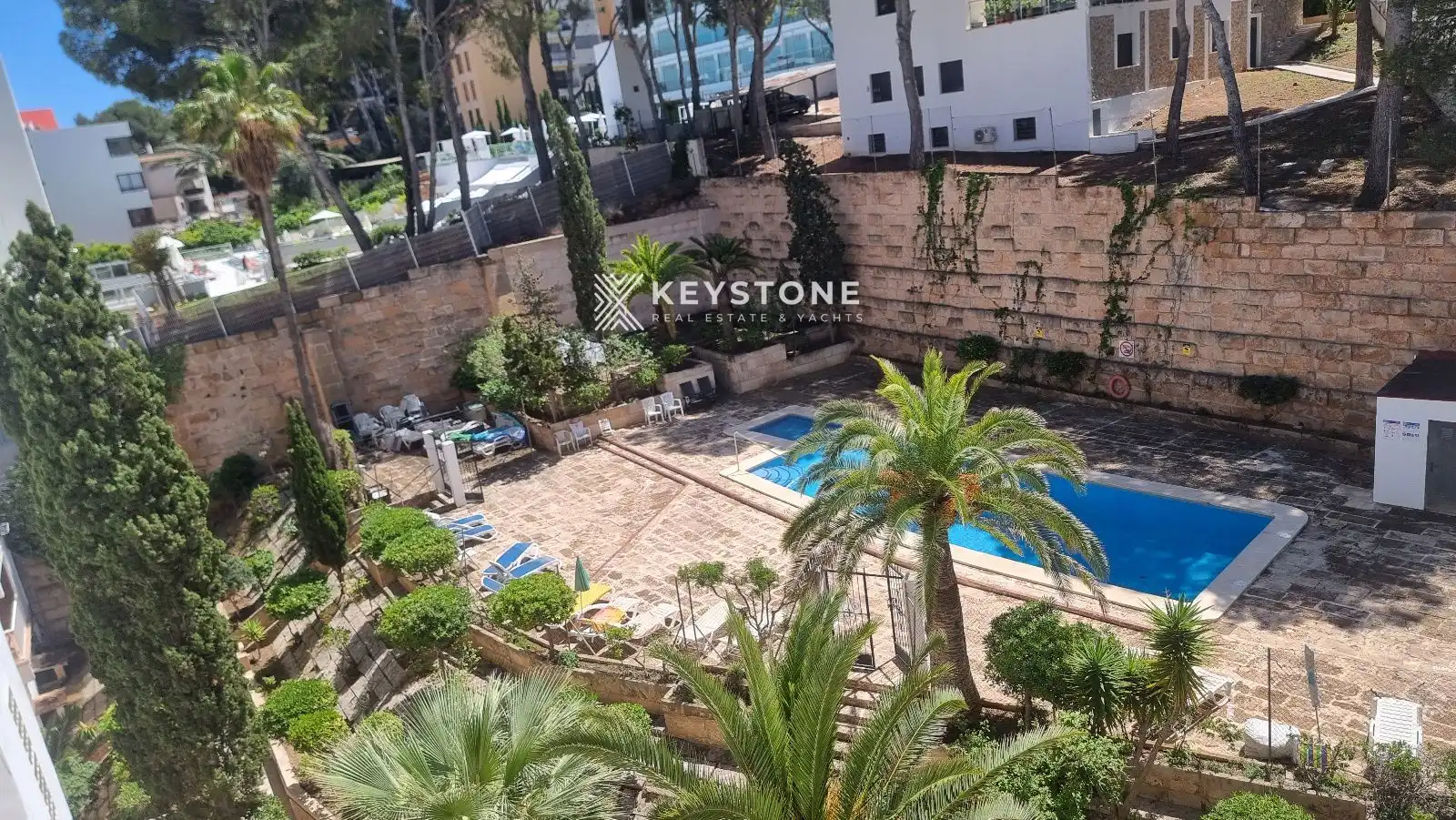 Schwimmbecken von Wohnung zur Miete in Calvià mit Terrasse, Schwimmbad und Gemeinschaftspool