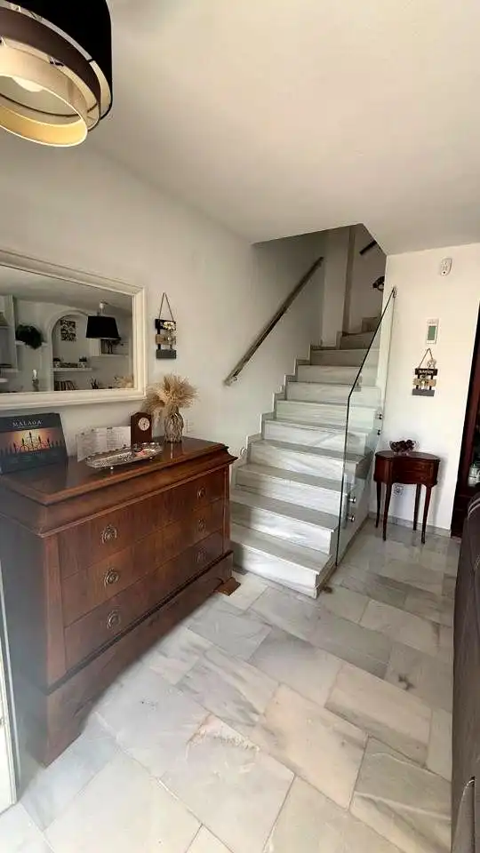 Casa adosada en venta en Málaga con Aire acondicionado y Piscina comunitaria