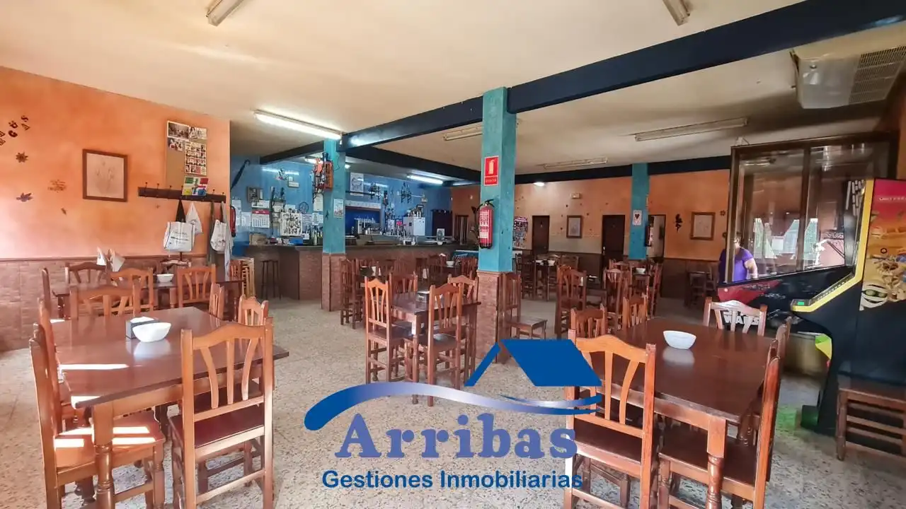 Local en venta en Escalona con Aire acondicionado y Calefacción