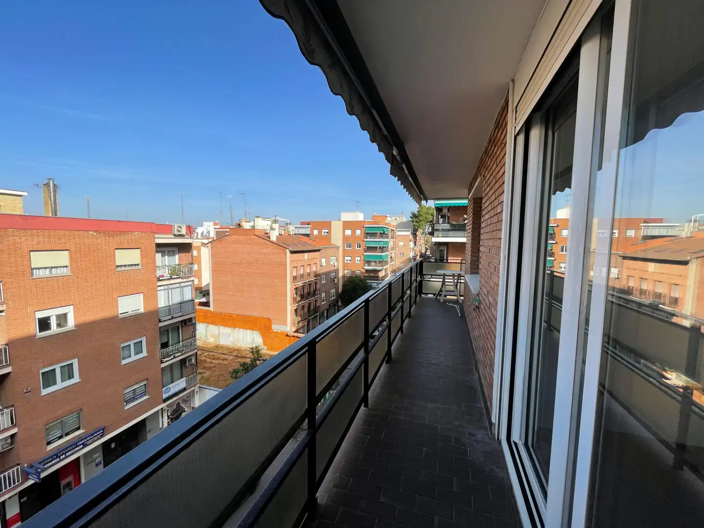 Terrassa de Pis de lloguer en Alcalá de Henares amb Calefacció i Terrassa
