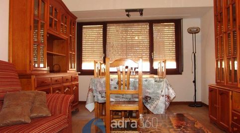 Foto 3 de Piso en venta en Avd. Doce Ligero de Artilleria, San Millán - Ayuntamiento, Logroño
