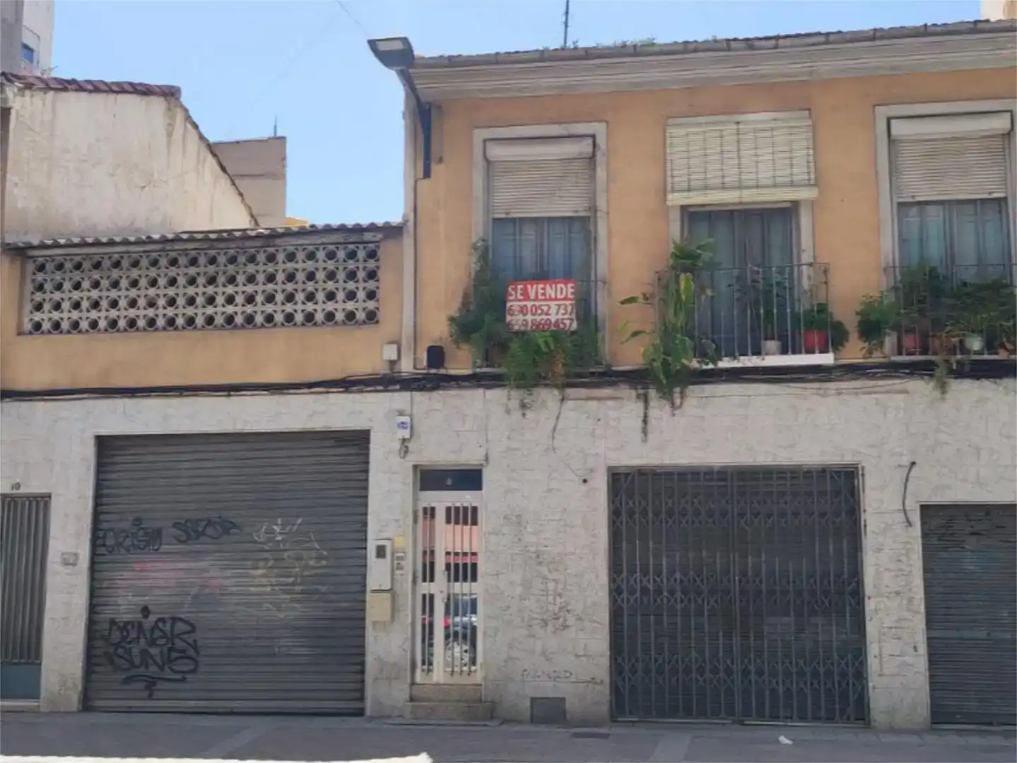 Vista exterior de Dúplex en venta en Casco Urbano