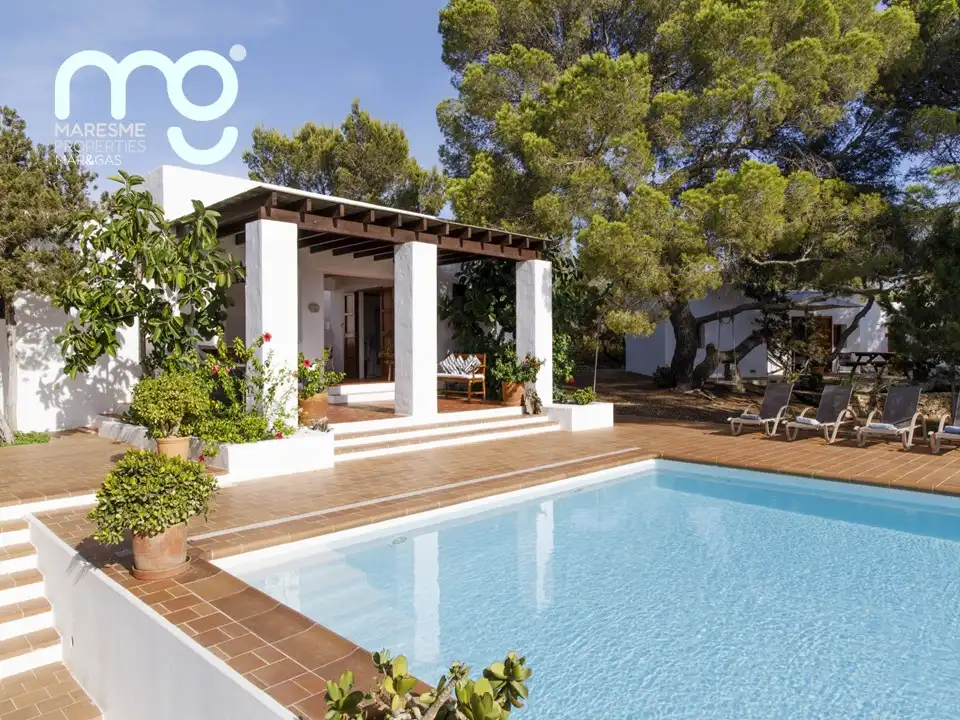 Swimming pool of Country homes for sale in Andratx  with Air Conditioner, Heating and Private garden