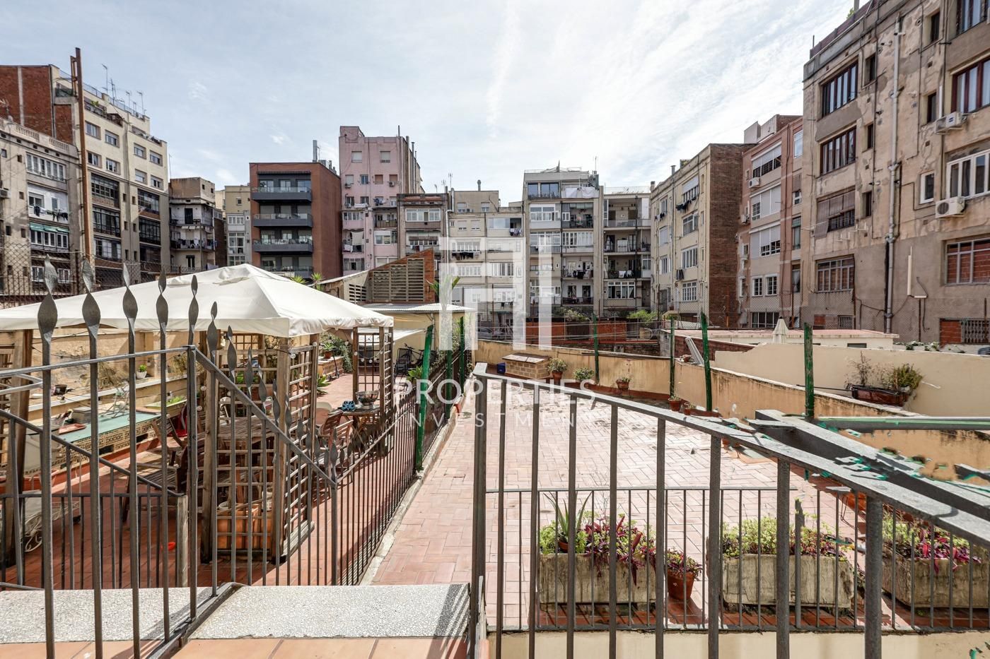 Terrassa de Pis en venda en  Barcelona Capital amb Calefacció, Terrassa i Traster