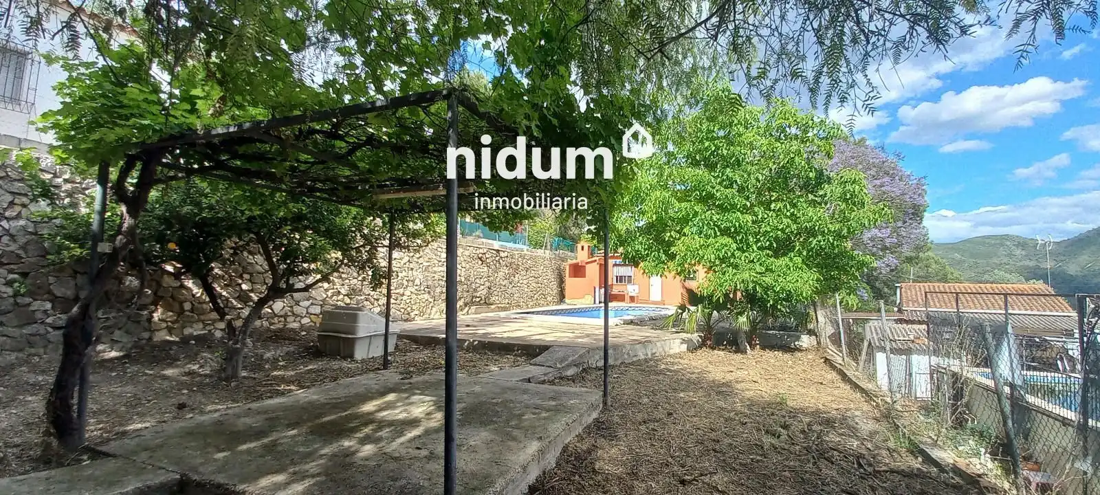 Vista exterior de Casa o xalet en venda en Xàtiva amb Aire condicionat, Traster i Piscina