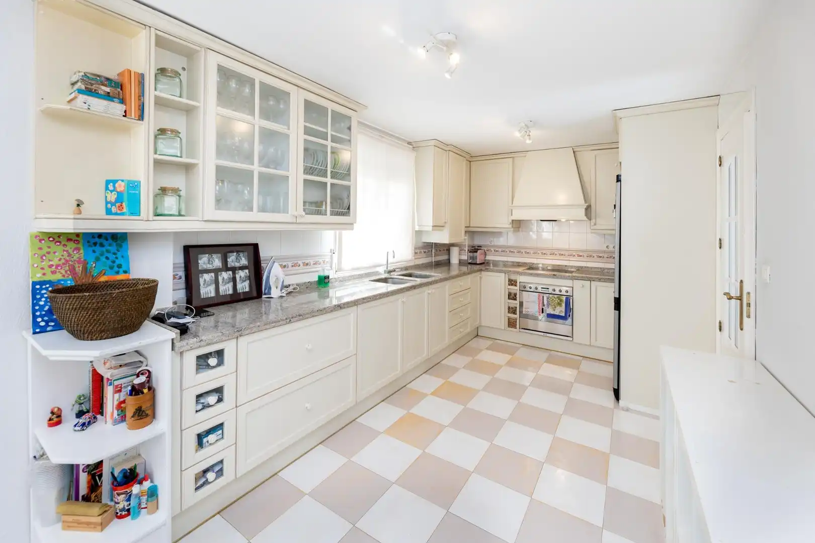 Maison avec terrasse à vendre à Genil, imagen 9