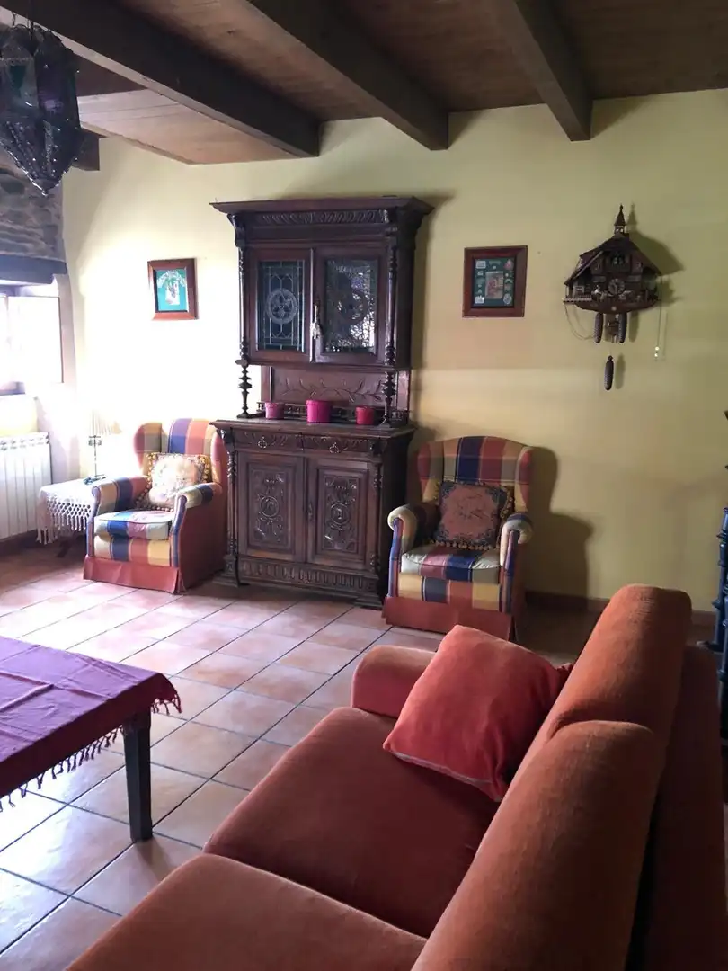 Living room of Houses for sale in Cubillos del Sil  with Terrace and Furnished
