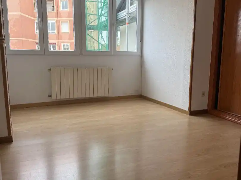 Flat for sale in balaguer 1