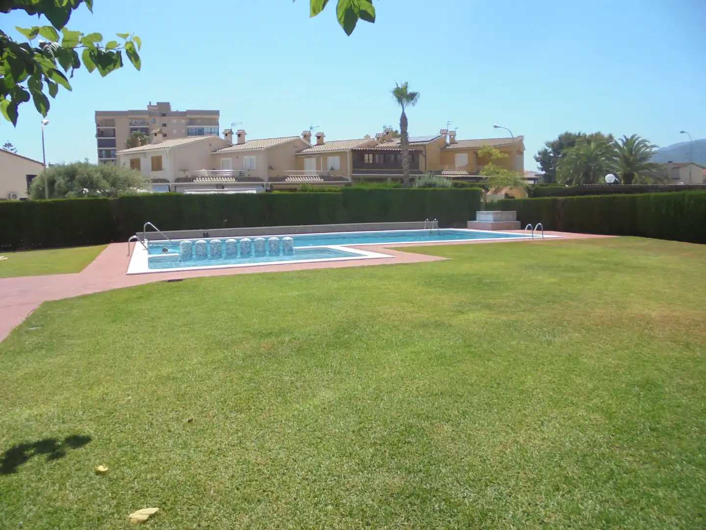 Piscina de Apartamento en venta en Benicasim / Benicàssim con Aire acondicionado, Terraza y Amueblado