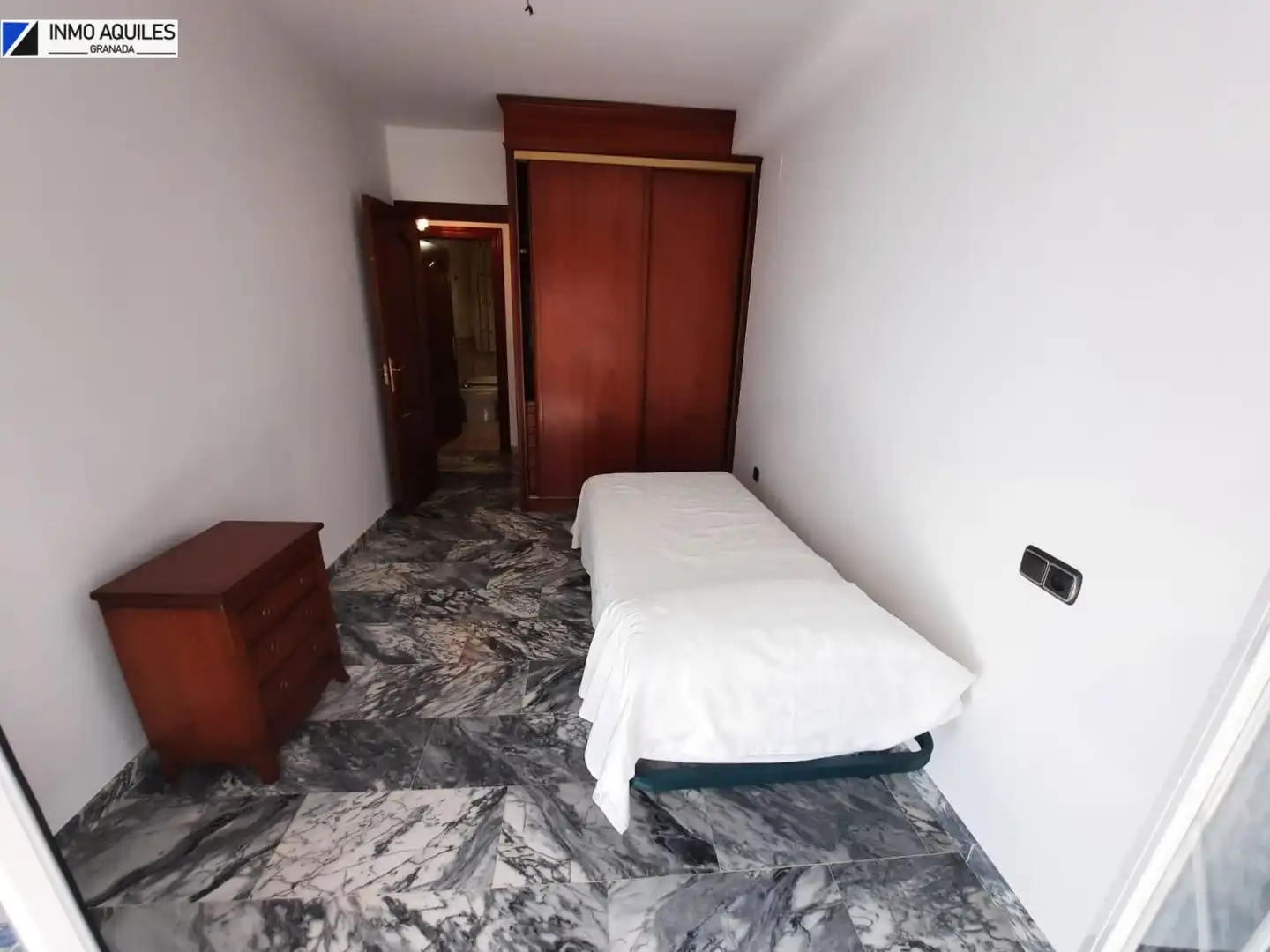 Schlafzimmer von Wohnung zur Miete in Granada mit Klimaanlage, Heizung und Terrasse