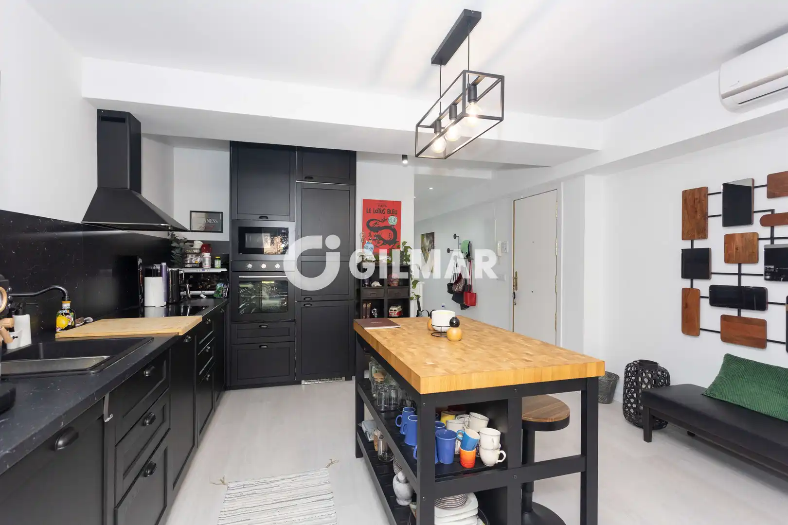 Cocina de Piso en venta en Madrid con Calefacción