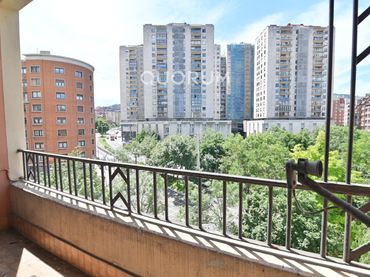 Pis amb ascensor en venda a Calle Hurtado de Amezaga