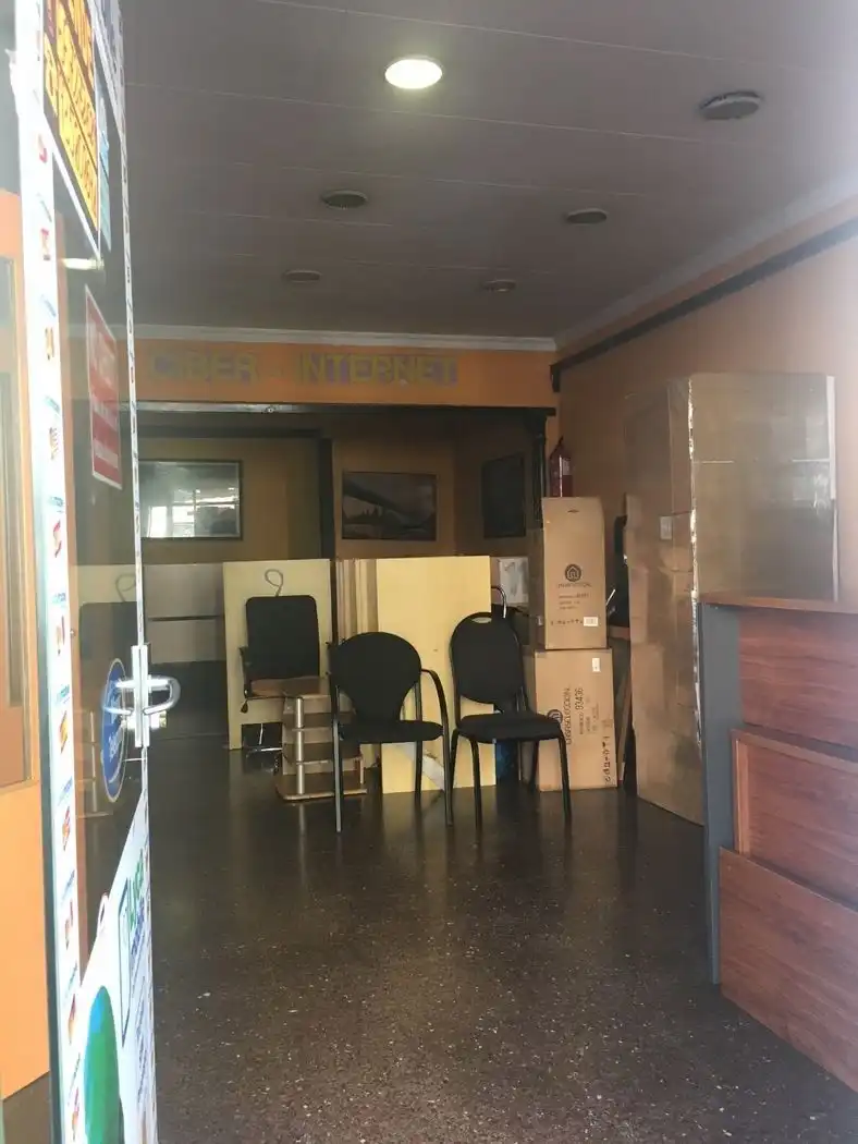 Local en venta en Mataró con Aire acondicionado