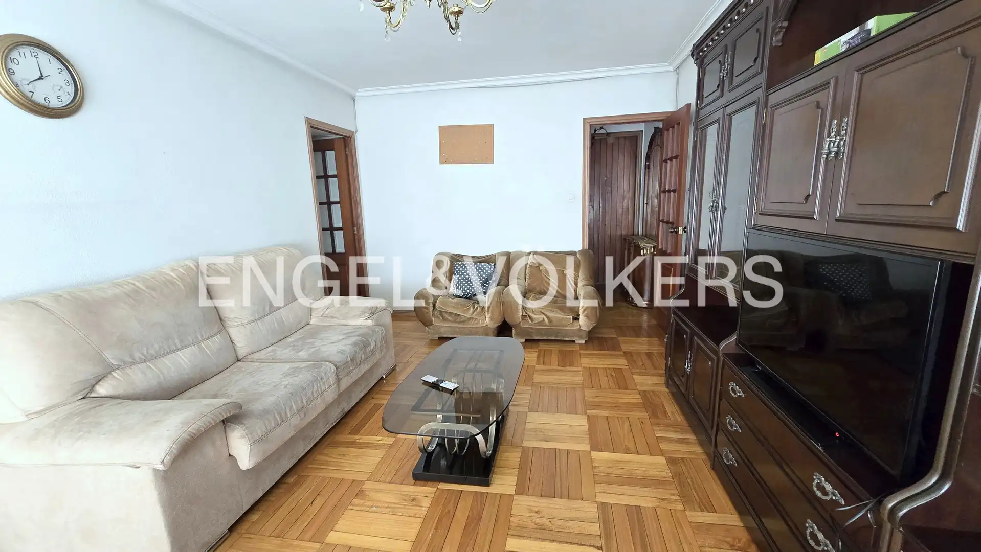 Living room of Flat for sale in Vigo   with Heating, Parquet flooring and Terrace