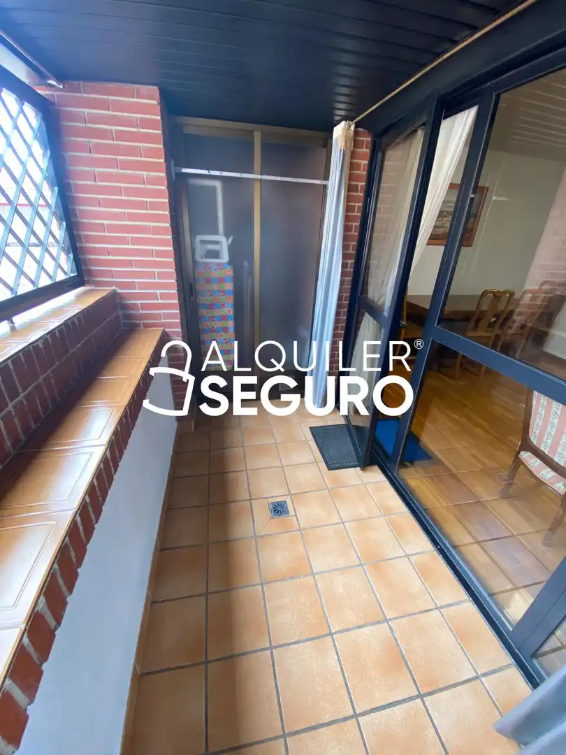 Wohnung zur Miete in Guadalajara mit Klimaanlage, Heizung und Terrasse