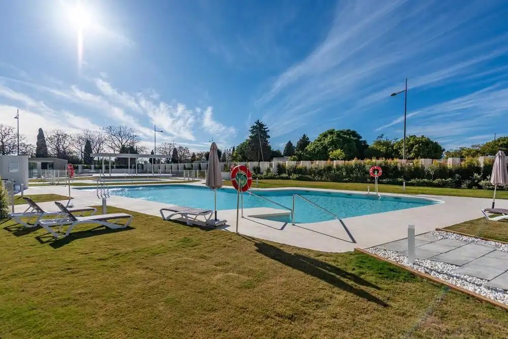 Piscina de Apartament de lloguer en Marbella amb Aire condicionat, Terrassa i Piscina