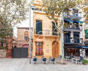 Vista exterior de Casa adosada en venda en Canet de Mar amb Calefacció, Jardí privat i Terrassa