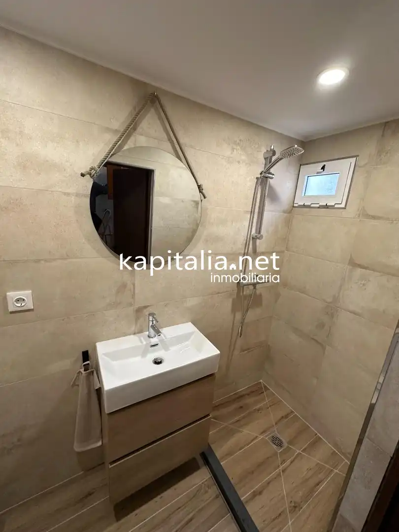 Bany de Casa o xalet en venda en Albaida amb Aire condicionat, Traster i Piscina