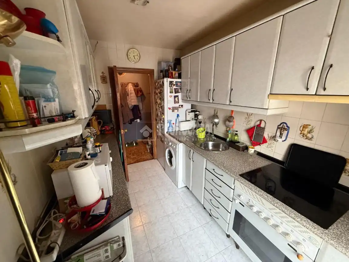 Kitchen of Flat for sale in Madrid