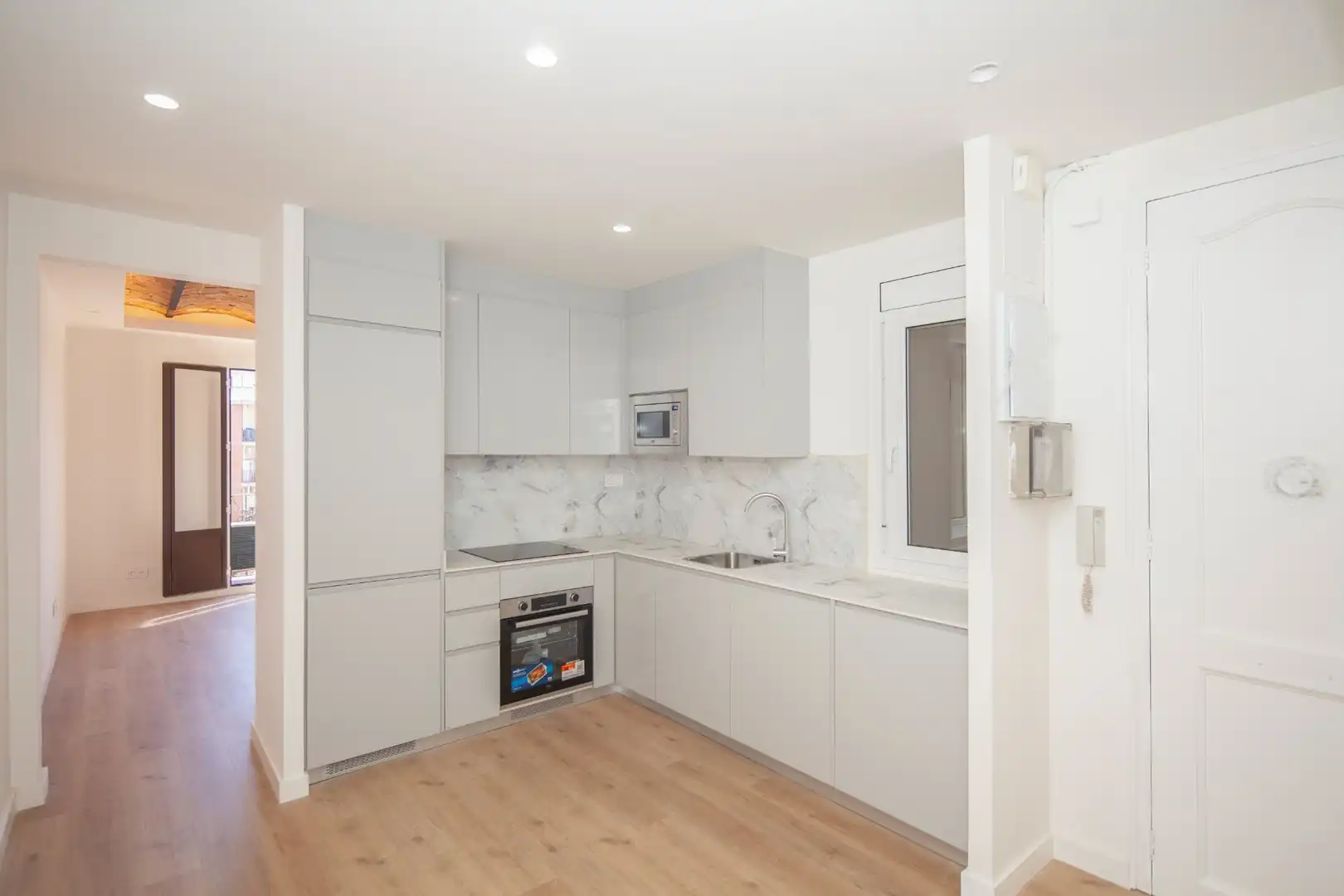 Piso con terraza en venta en Avinguda del Paral·lel, imagen 11