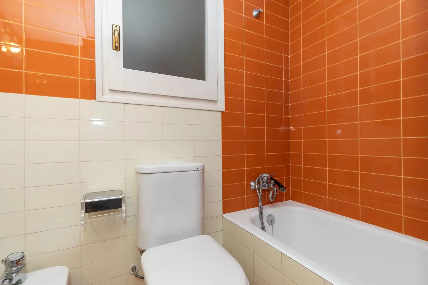 Baño de Piso en venta en Granollers con Aire acondicionado, Calefacción y Terraza