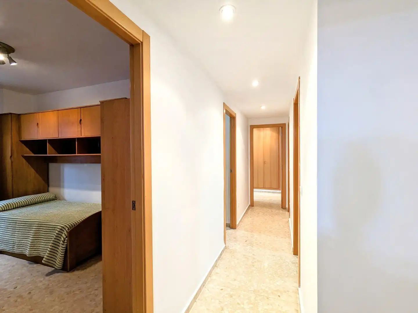 Piso de alquiler en Rafelbuñol / Rafelbunyol con Aire acondicionado, Calefacción y Amueblado