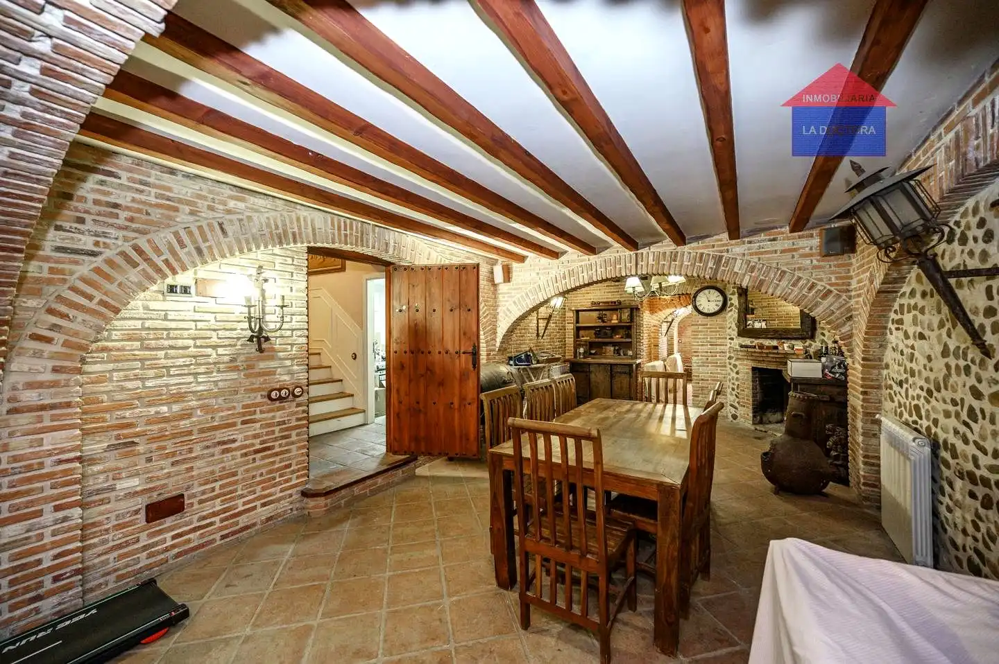 Casa adosada en venda en Navalcarnero amb Aire condicionat, Calefacció i Jardí privat