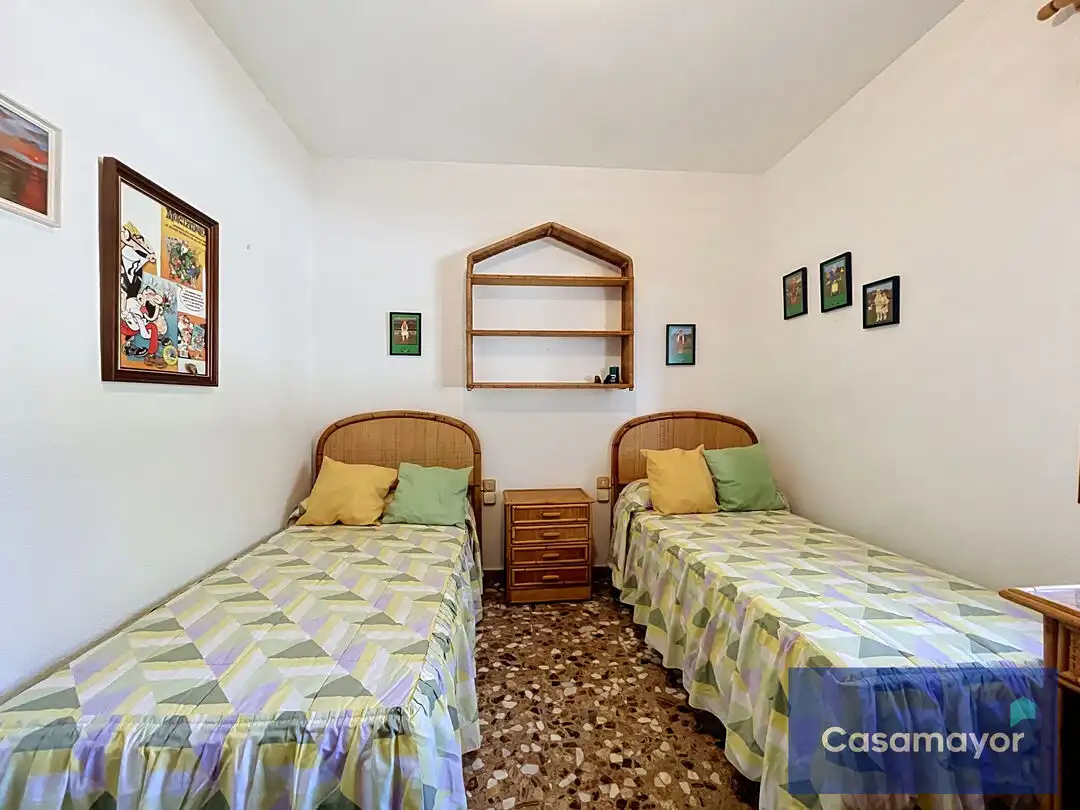 Dormitori de Casa o xalet en venda en Sant Joan d'Alacant amb Aire condicionat, Jardí privat i Piscina