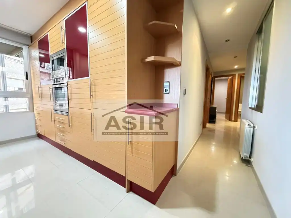 Flat for sale in Calle Curtidors, Centre