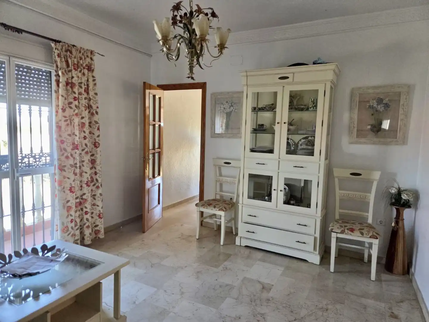 Comedor de Finca rústica en venta en La Algaba