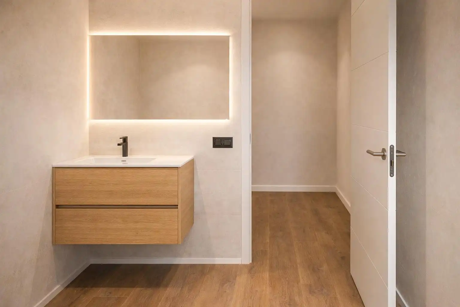 Baño de Ático en venta en Reus con Parquet y Terraza