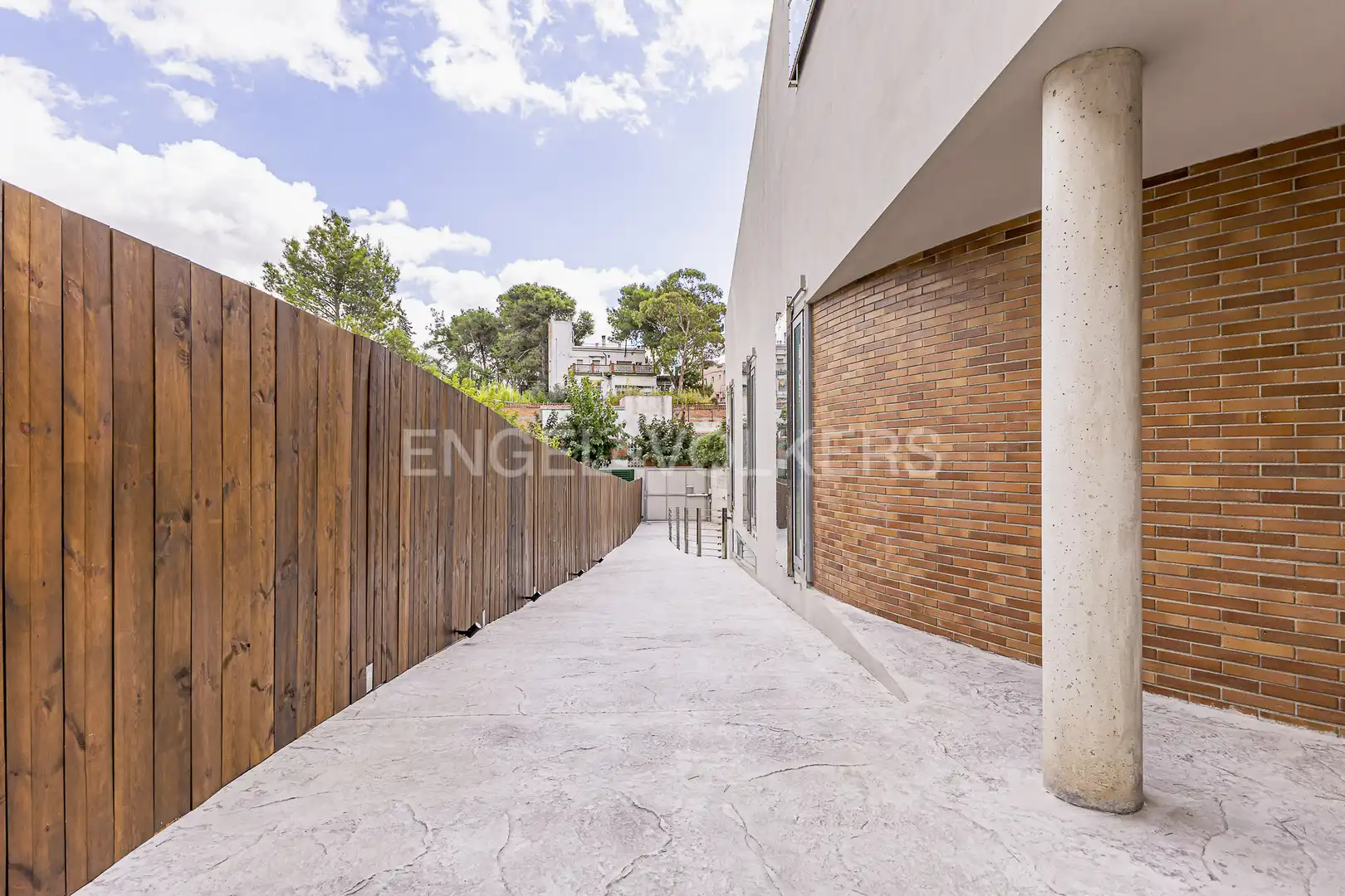 Vista exterior de Casa o chalet en venta en Olèrdola con Calefacción, Jardín privado y Parquet