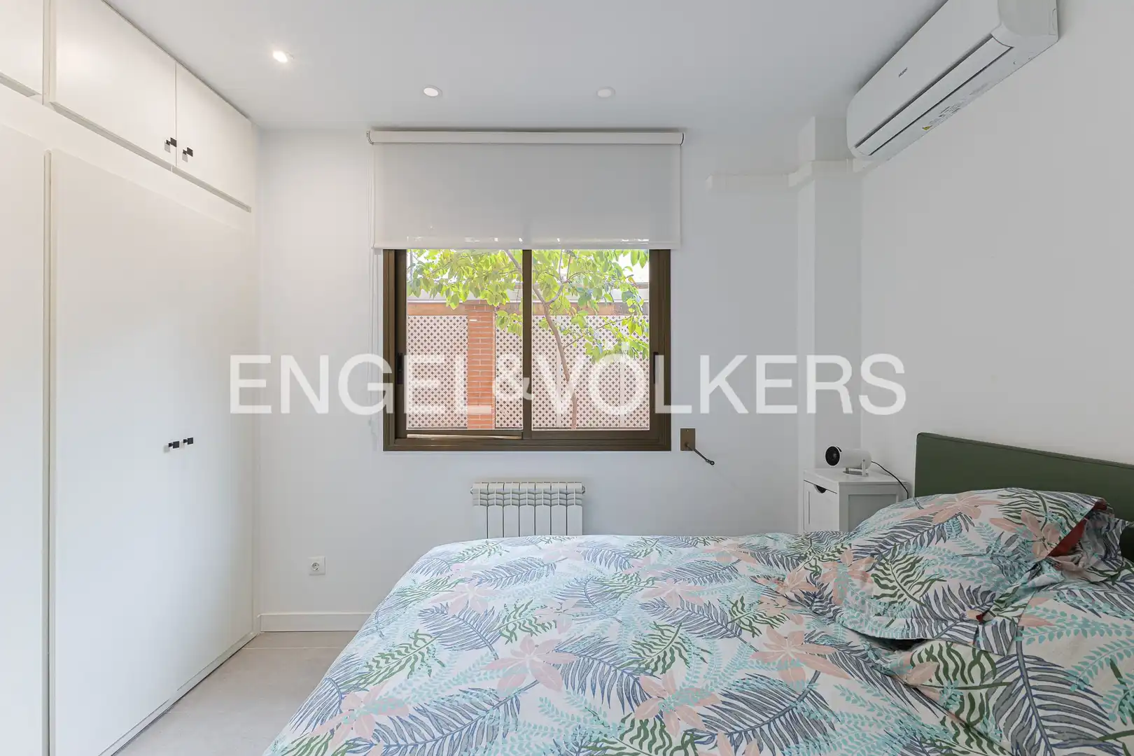 Bedroom of Flat for sale in Barcelona  with Air Conditioner, Heating and Terrace