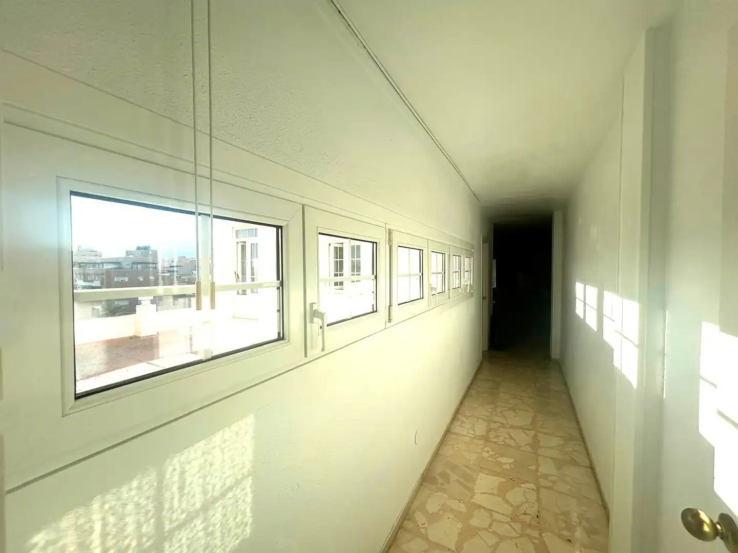 Piso con ascensor en venta en El Ejido Ciudad, imagen 23