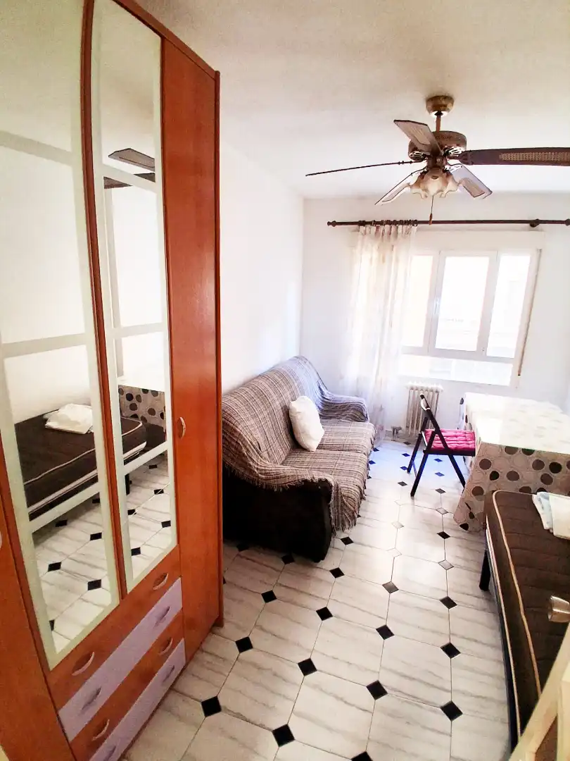 Wohnung mit Terrasse zum Verkauf in Calle Emperatriz Eugenia 11, imagen 2
