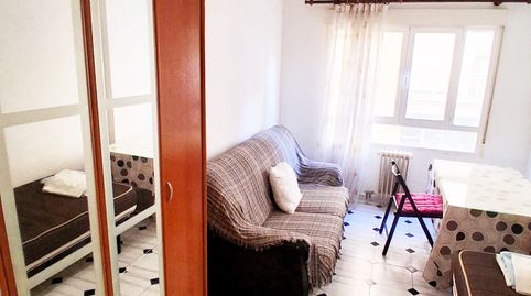 Foto 2 de Piso en venta en Calle Emperatriz Eugenia, 11, Camino de Ronda, Granada Capital