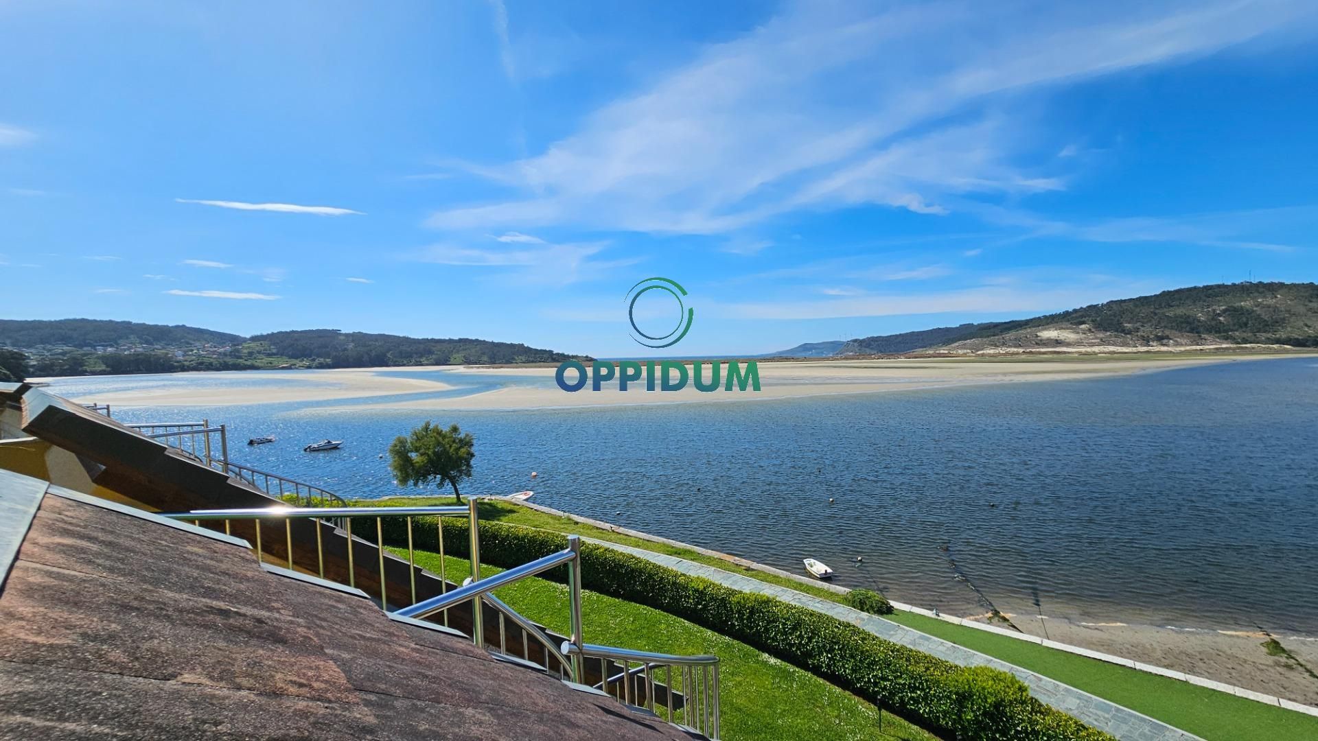Dúplex en venda en Cabana de Bergantiños amb Jardí privat i Terrassa