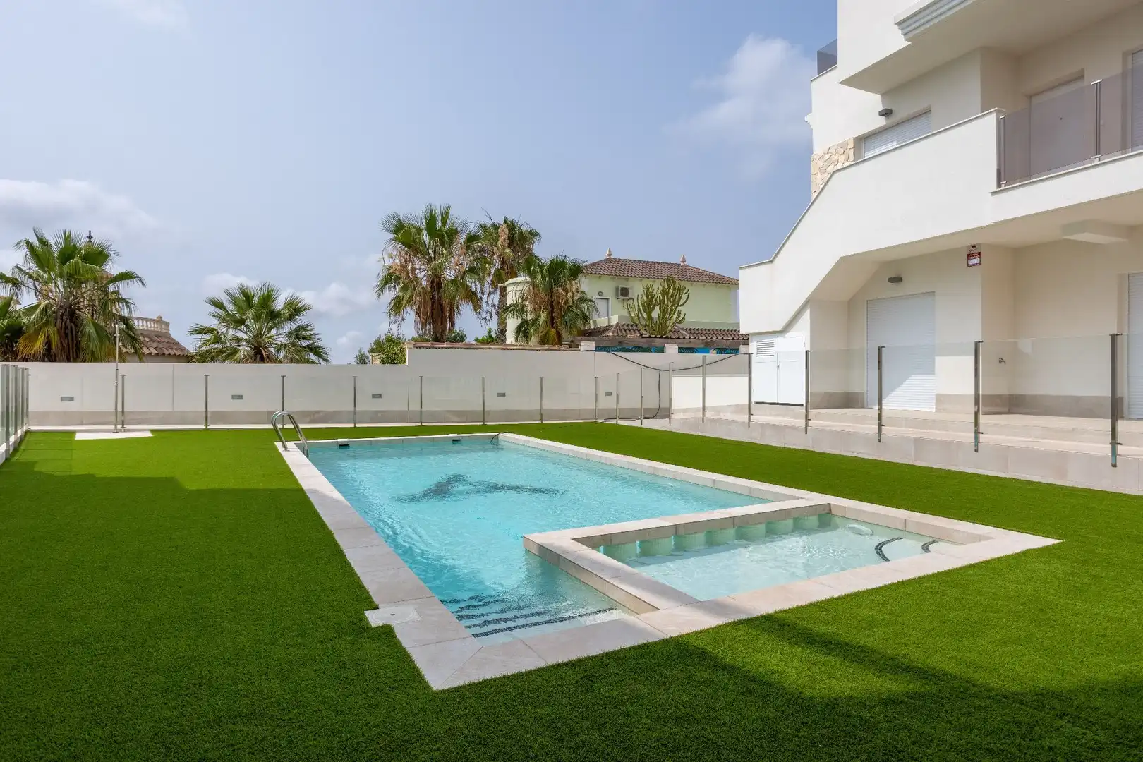 Penthouse mit Pool zum Verkauf in San Miguel de Salinas
