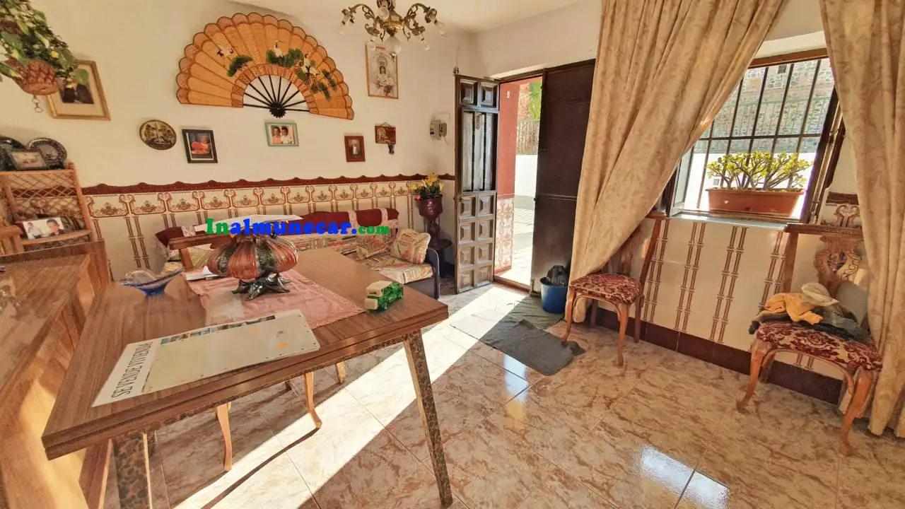 Vista exterior de Casa o chalet en venta en Almuñécar con Terraza