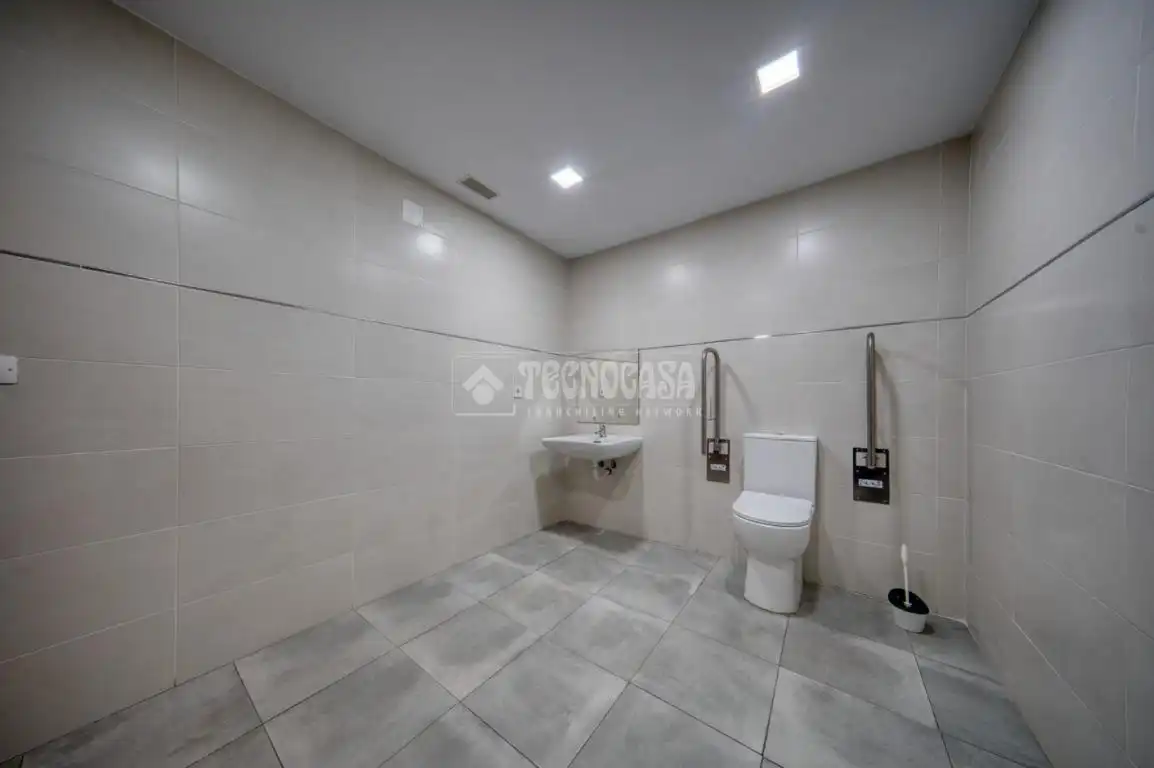 Bany de Local en venda en Valladolid