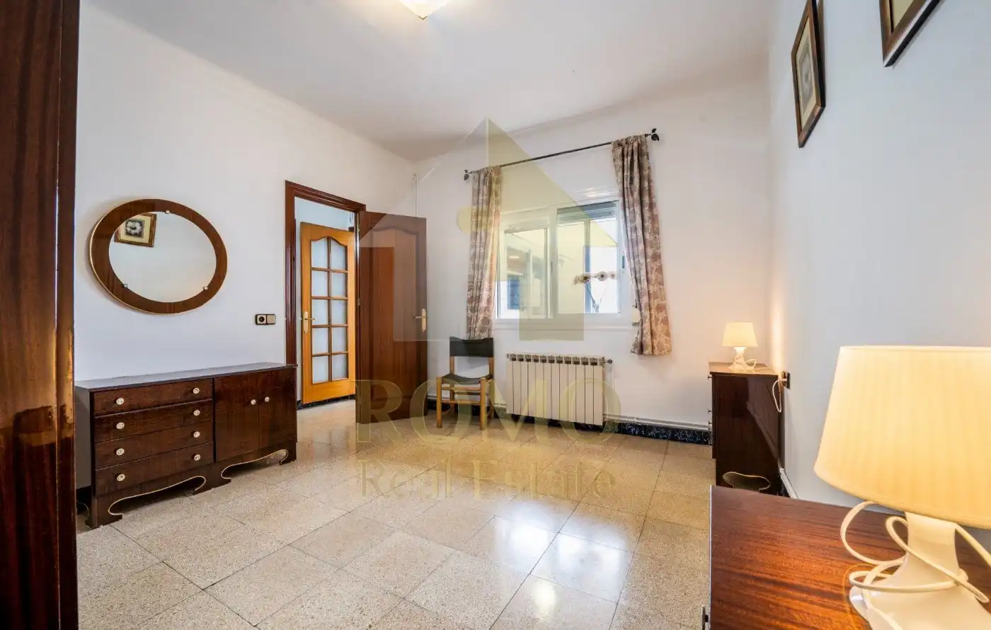 Edificio en venta en Santa Perpètua de Mogoda