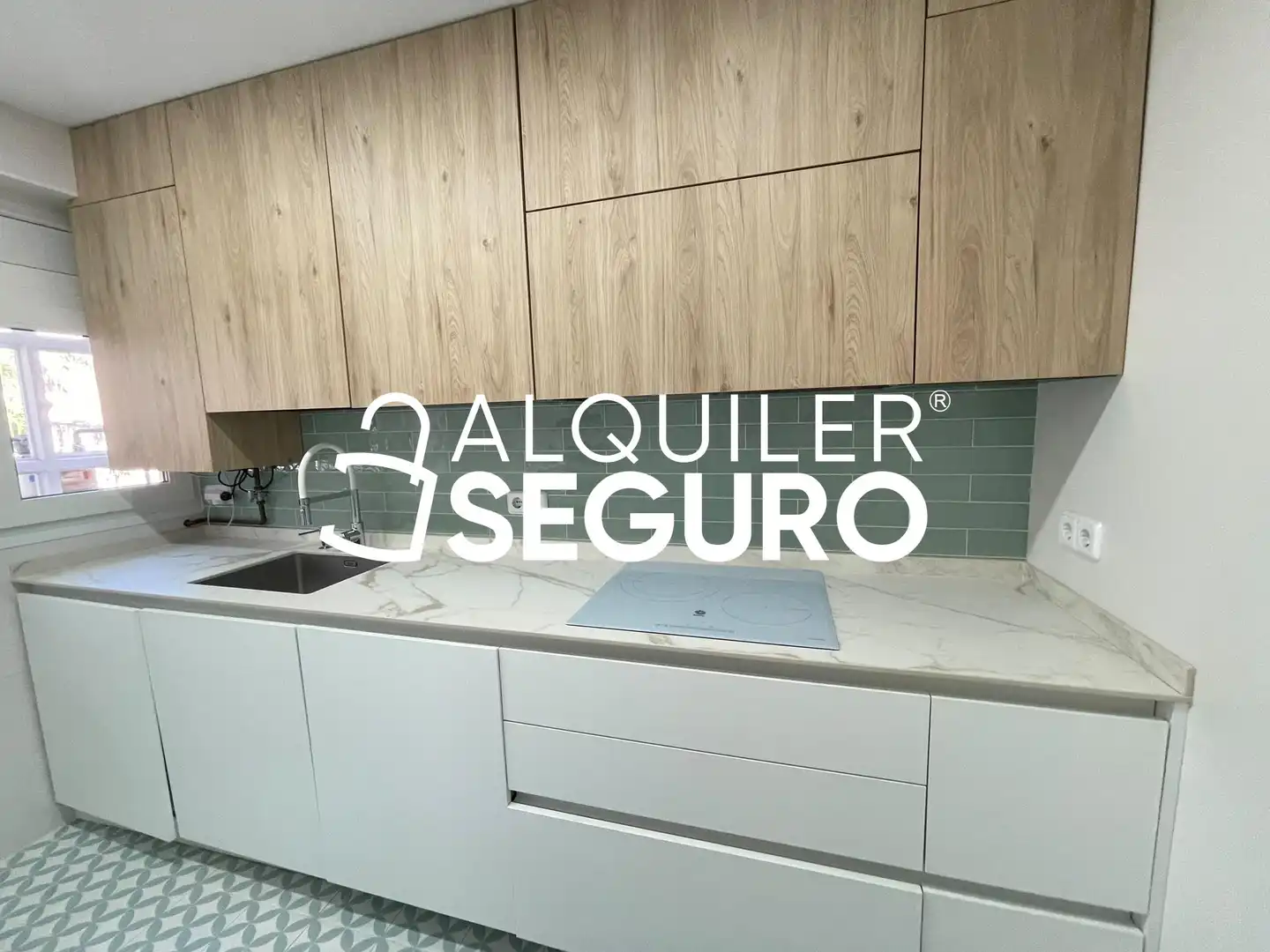 Piso de alquiler en de Blas Cabrera, Las Águilas