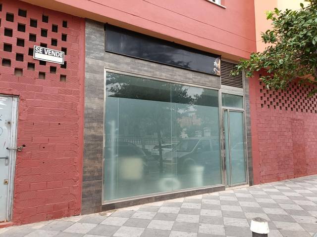 Local comercial en Venta en Bajadilla - Fuente Nueva
